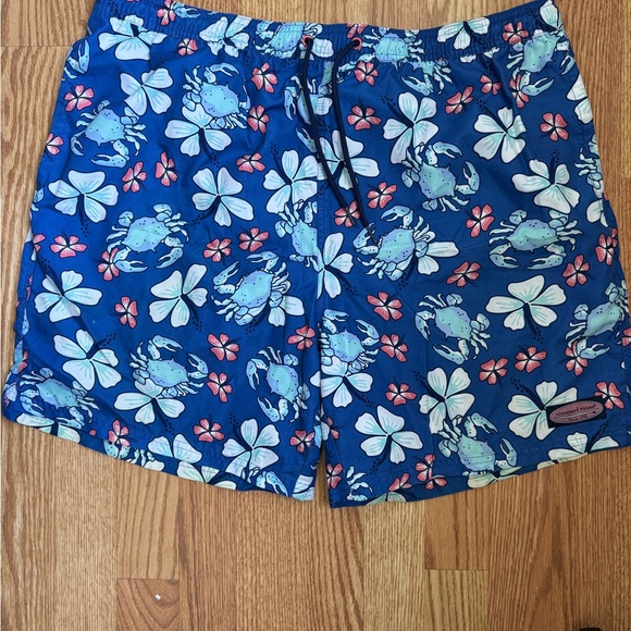 Vineyard Vines Swim trunks - Picture 2 of 6